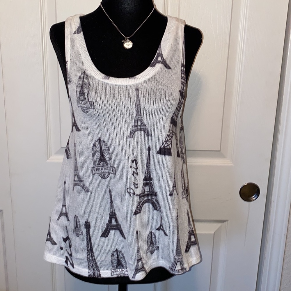 2/$20 Vintage Blu Planet Paris Shirt